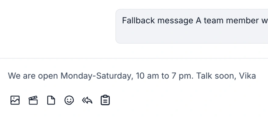WABB Live Chat message box filled with the Opening hours reply and the contact first name in place of the field